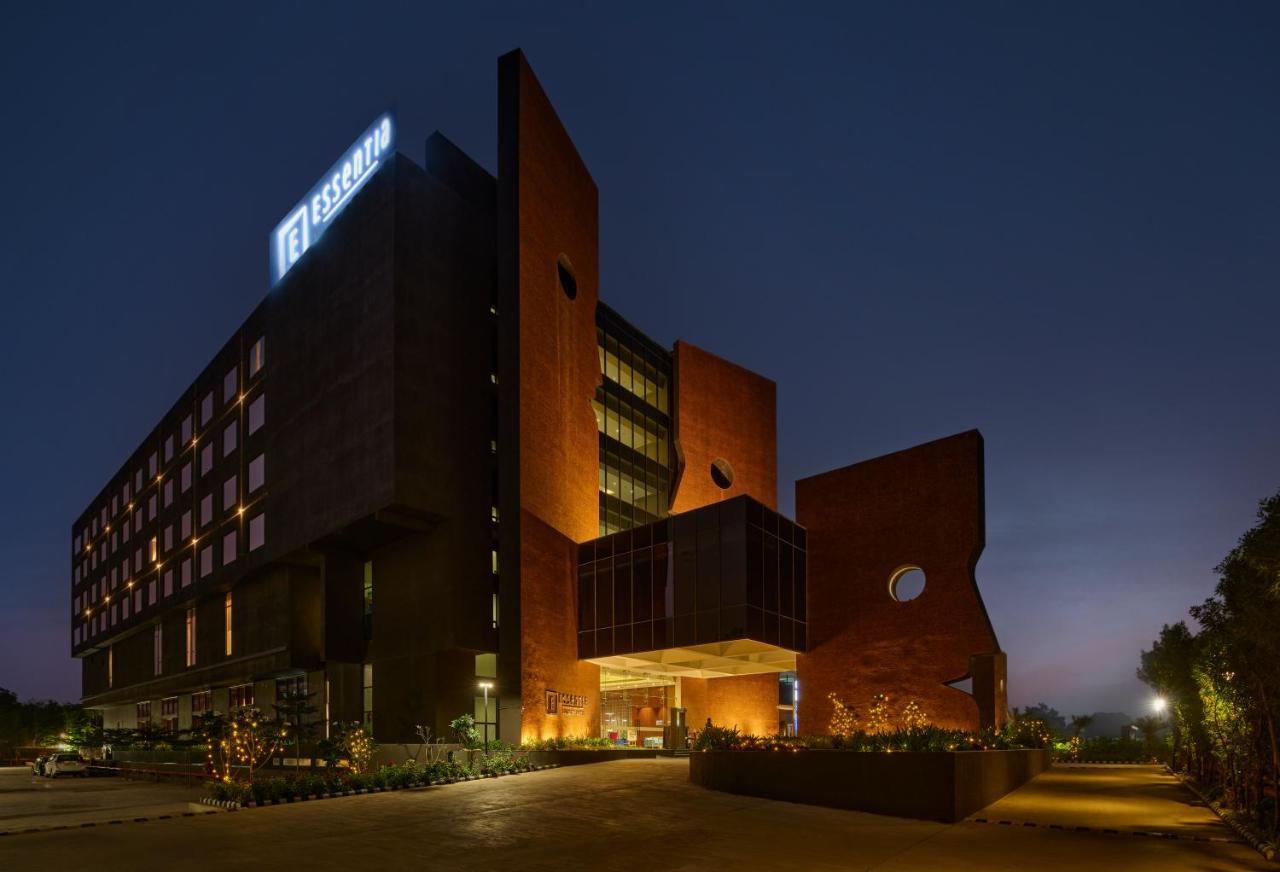 Essentia Luxury Hotel Индор Екстериор снимка